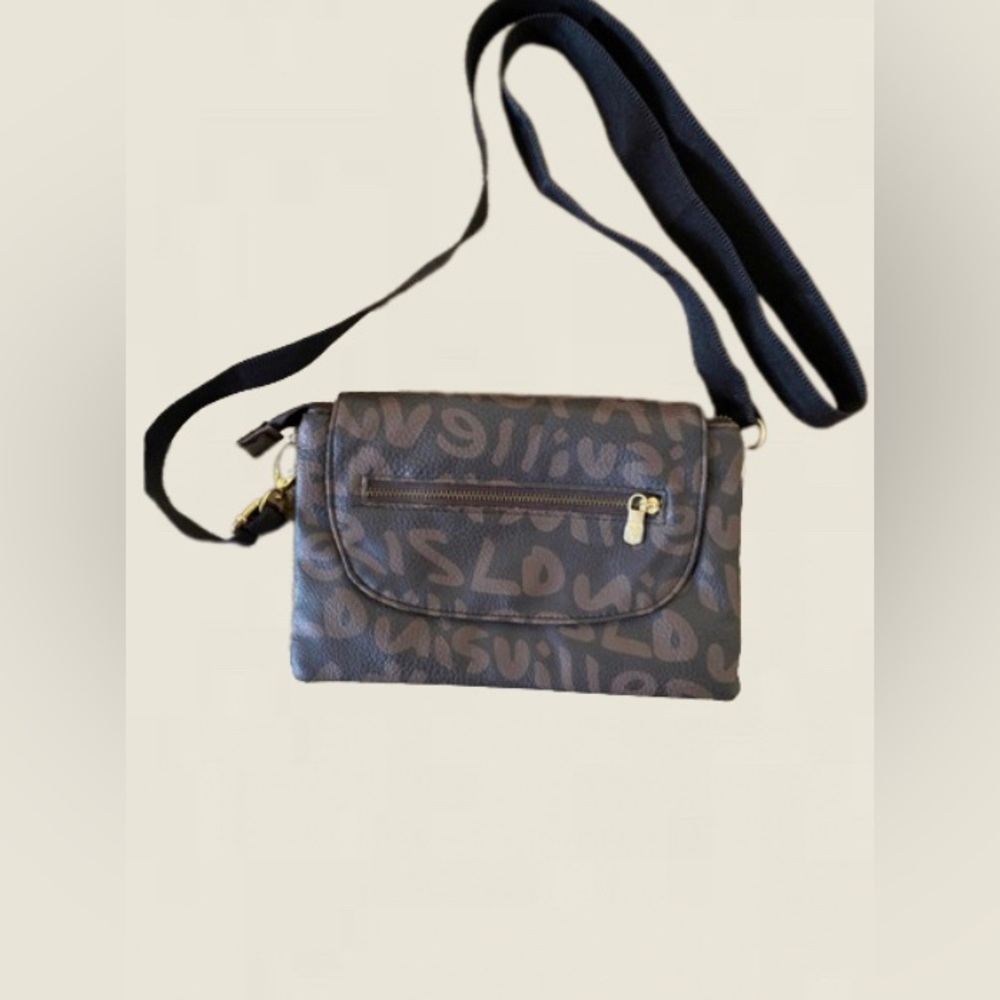 Cross body bag not real - Picture 1 of 6